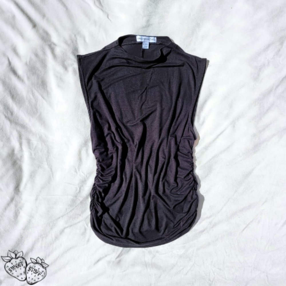 High Neck Sleeveless Top ~